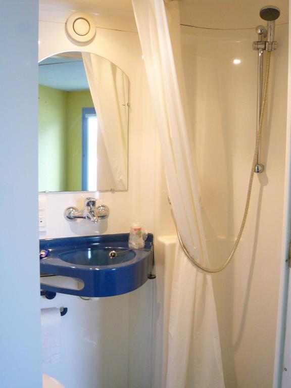 Fasthotel Geneve Gex Bilik gambar